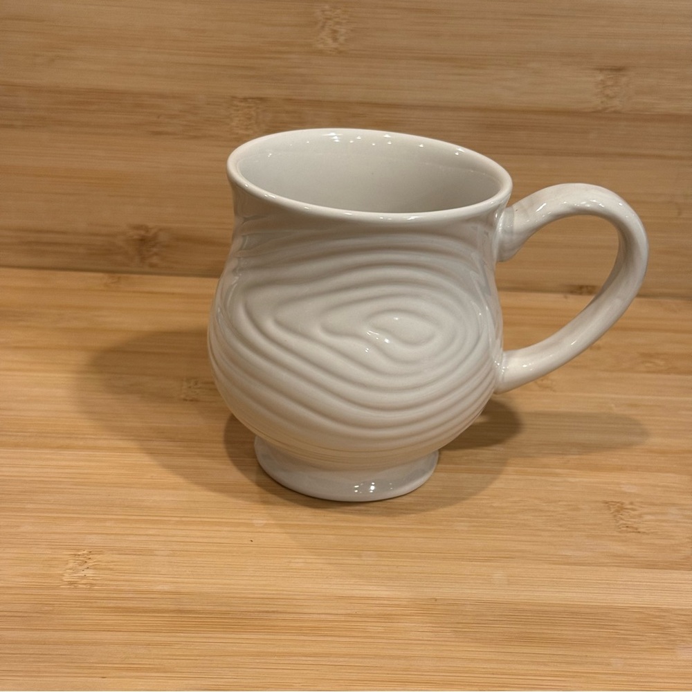 Temptations By Tara Woodland Embossed White Stoneware Coffee Mug 16 oz